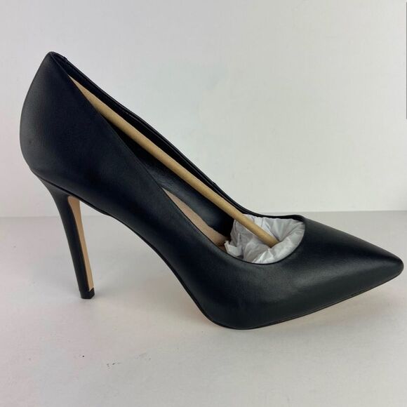 BCBGeneration • Skie Pointy Toe Pumps - Picture 8 of 15